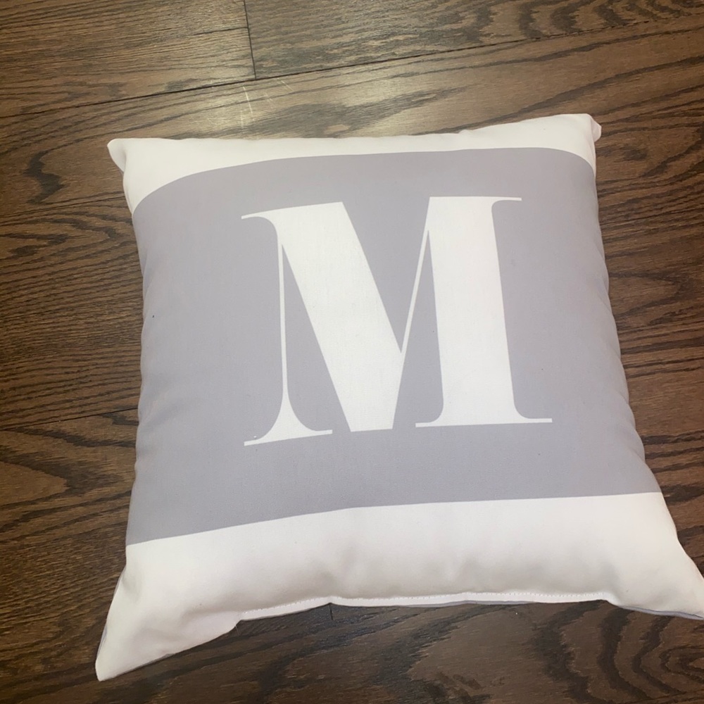 Throw pillow